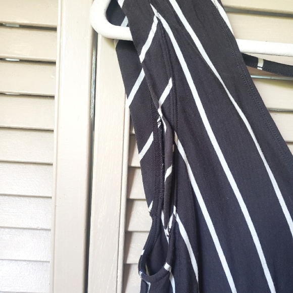 🌱 Free People Low Back Navy and White Striped Cap Sleeve Top - Picture 6 of 10